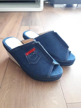 Rifľové šľapky, 40