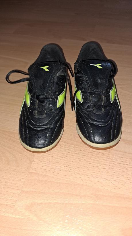 Diadora halové tenisky, 36