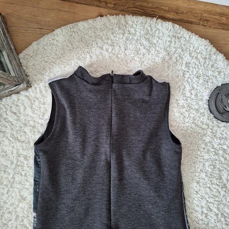 Nádherné šatičky, c&a,146