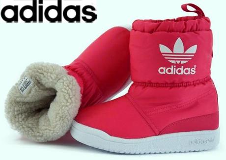 Snehule, adidas,32