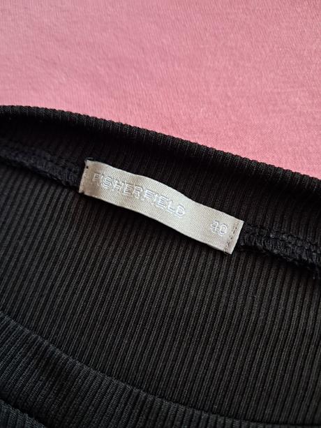 Čierne body, gate,40