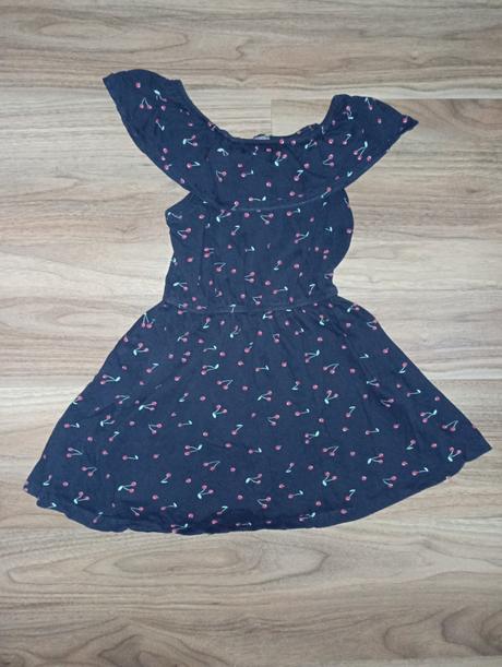 Čerešničkové šaty, 134