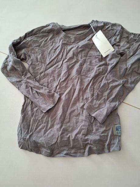 Nenosene tricko, reserved,140