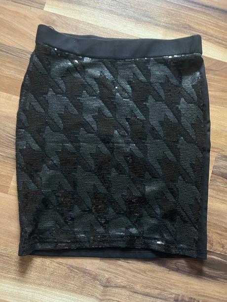 Elegantná sukňa s/m, fishbone,m