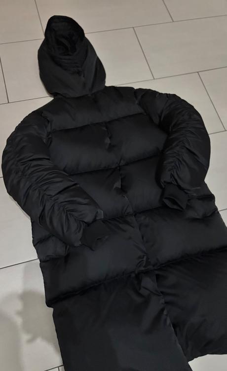 Veľmi tepla bunda, s