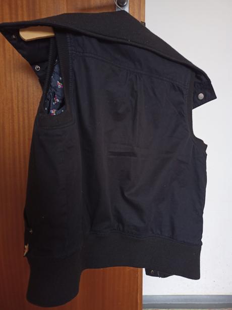 Dámska vesta, fishbone,l