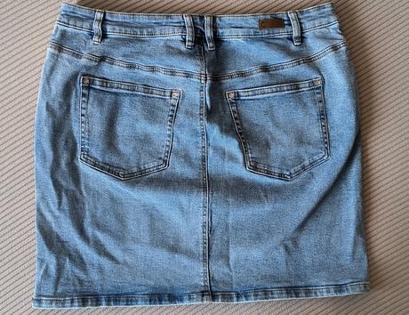 Tričko + sukňa zadarmo, tommy hilfiger,xl