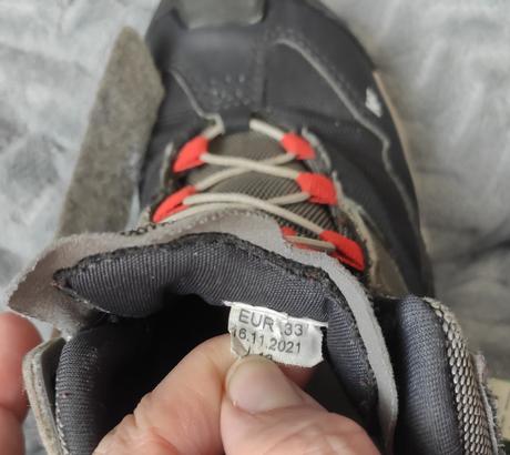 Turisticke topanky, quechua,33