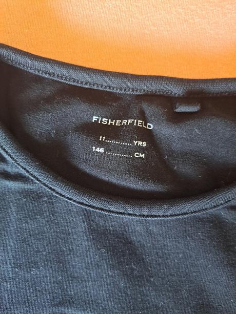 Čierne tričko, gate,140