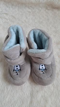 Zateplene capacky, 18