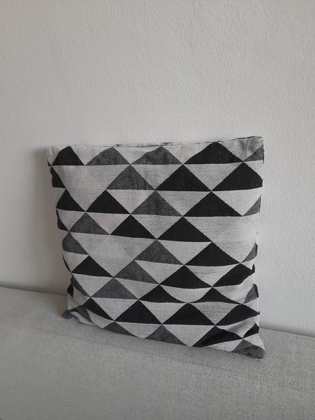 Vankúš, šírka (cm): 45,dĺžka (cm): 40