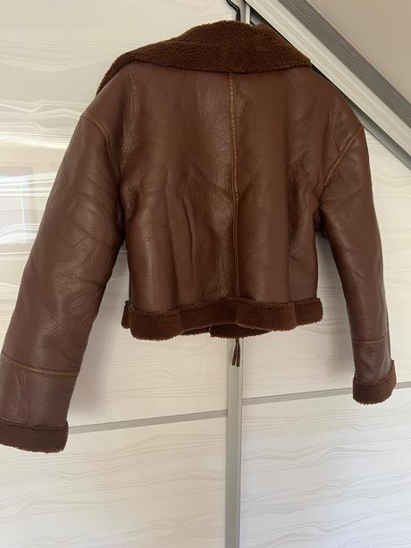 Kozusinova biker bunda, 40