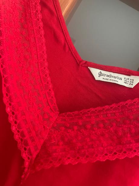 Krásny top s cipkou stradivarius, stradivarius,xs