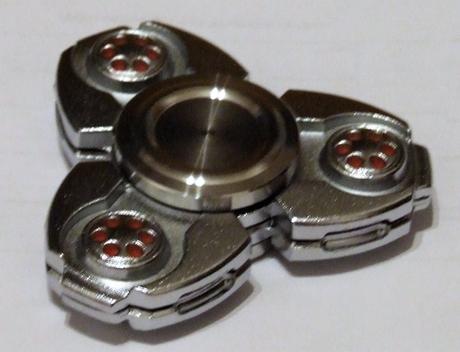 Kovovy spinner, 