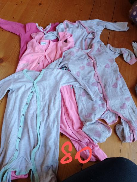 Overaly na spanie, 80