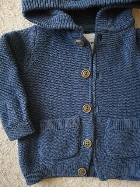 Svetrík, reserved,74