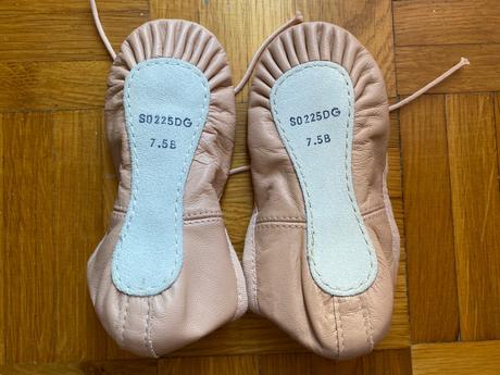 Baletné cvičky kožené, zn. bunnyhop nepoužité, 24