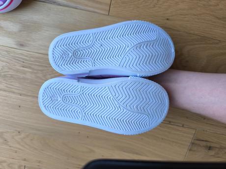 Papučky / cvičky / tenisky 24 a 25, 25