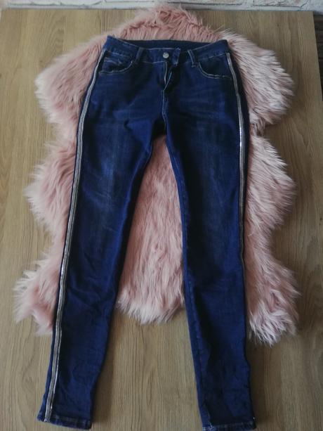 Rifle s prúžkom na boku, m