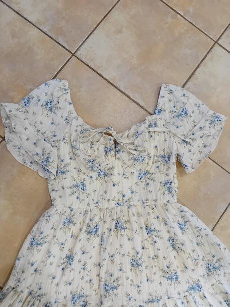 Romantické šaty, s