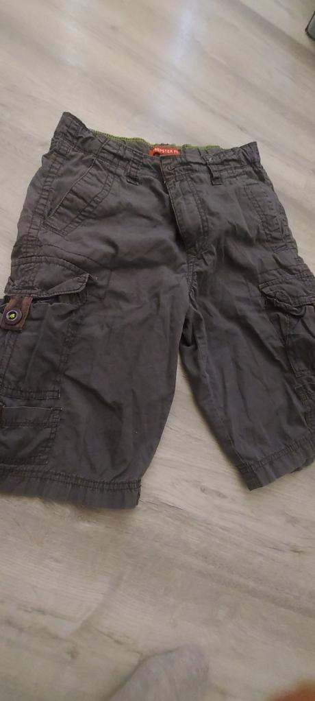 Kraťasy s vreckami - kapsáče, 146