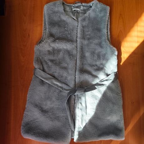 Kožušinková vesta, 38