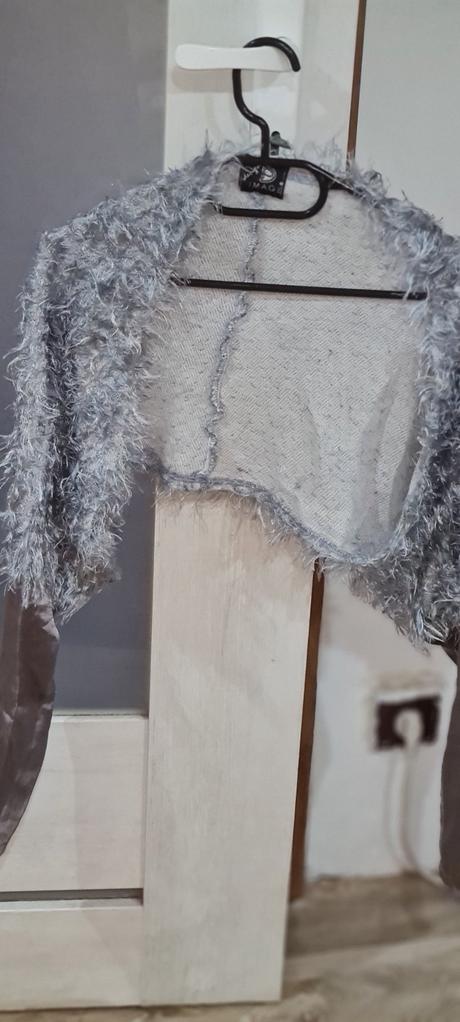 Bolerko spoločenské, s