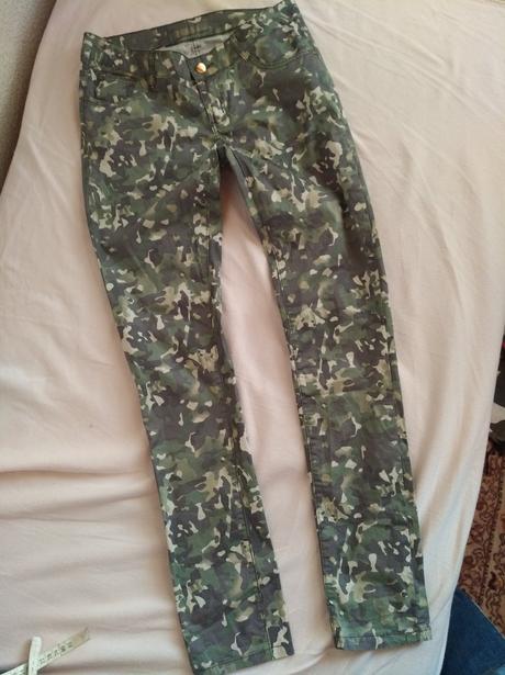 Maskacove elasticke, s