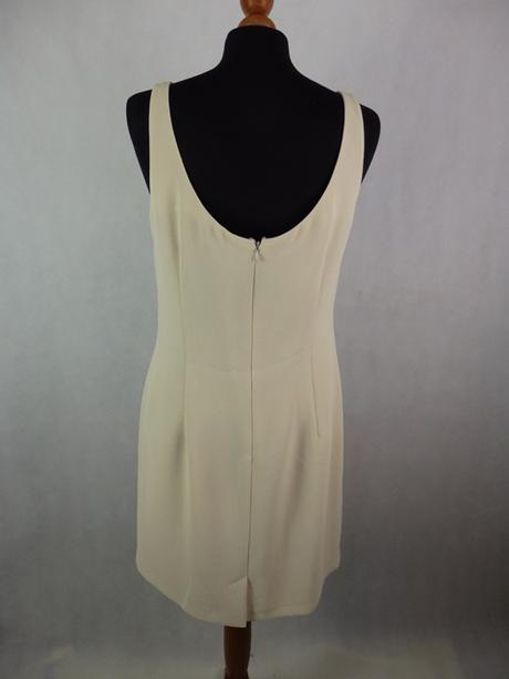 Luxusné béžové šaty, 40