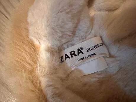 Nákrčník, zara,122