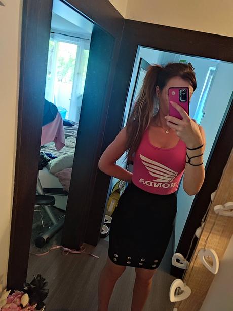 Čierna sukňa veľ. 36, amisu,36