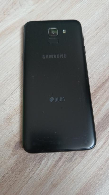 Maketa telefónu - samsung galaxy j6, samsung