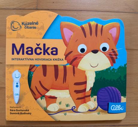 Kuzelne citanie - macka - top stav,