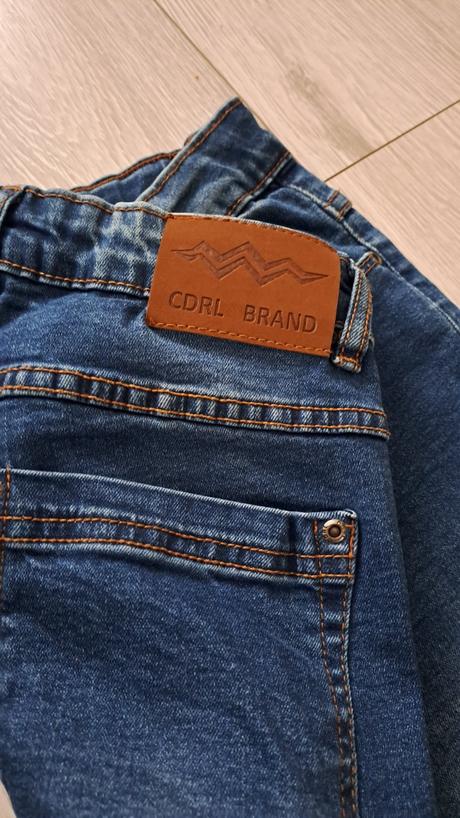 Džínsy, coccodrillo,158