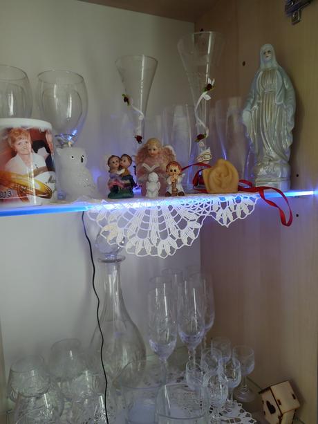 Osvetlenie na poličky, 