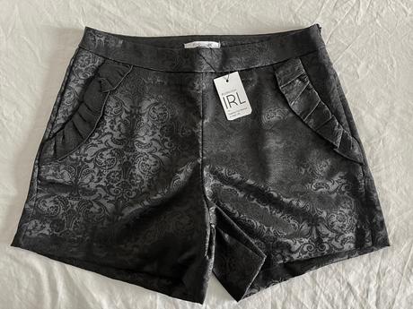 Irl elegantné šortky/kraťasy vel.40/m, 40 / m