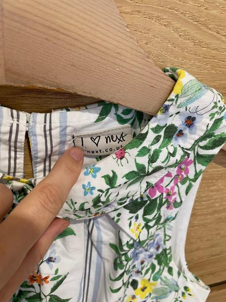 Kvietkované šaty na leto, next,152