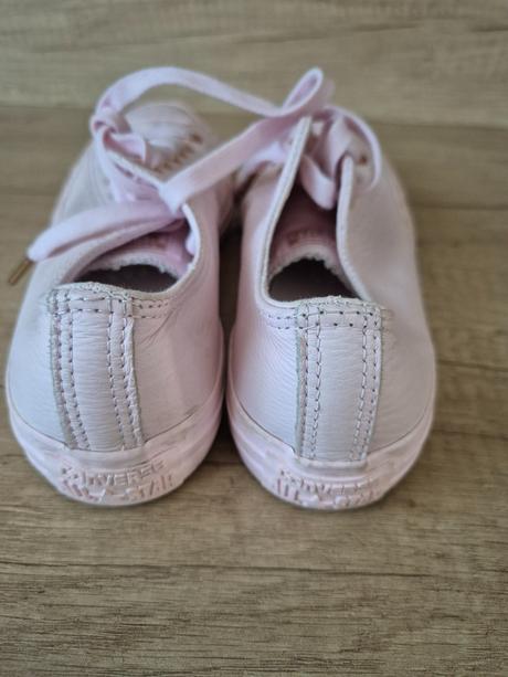 Converse, converse,38