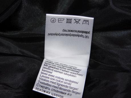 Kvalitne velmi pekne saty na slavnost, 38