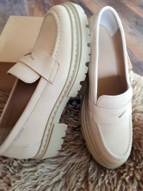 Kožené poltopanky bullboxer vel 41/42, 41