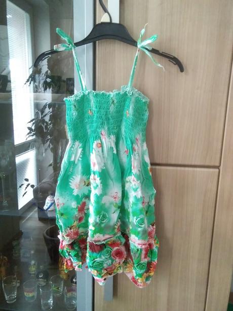 Letné šaty pre dievčatko, 104