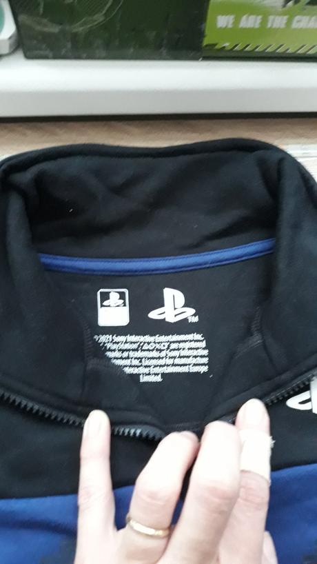 Chlapcenska mikina, 158