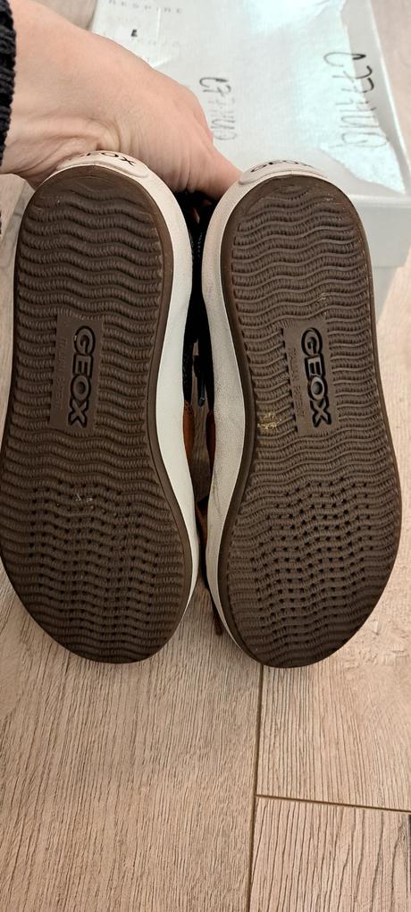 Chlapčenské zateplené topánočky, geox,29