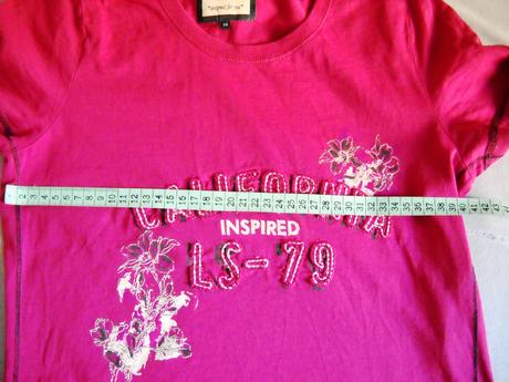 Fialovo cyklaménové tričko, s