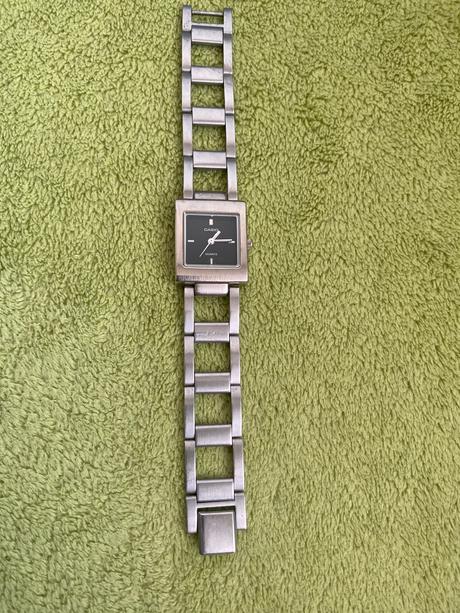 Hodinky, casio