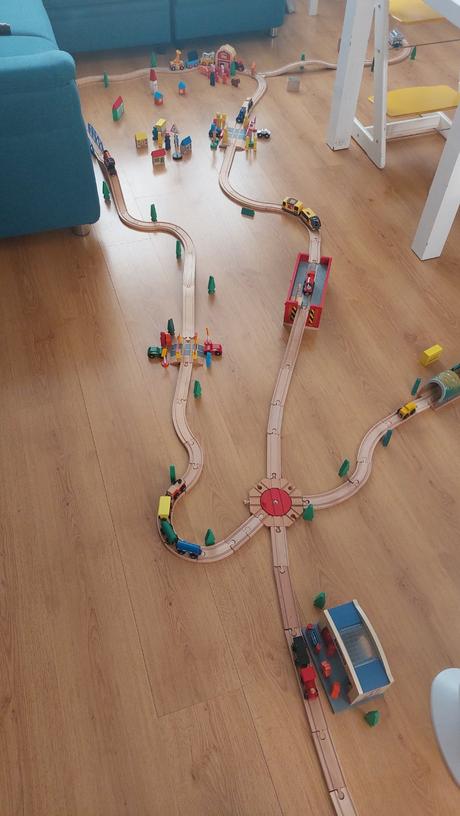 Maxi drevená vláčiková dráha s príslušenstvom,