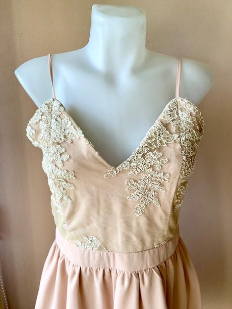 Krasne saty missguided 2+1napoly, 38