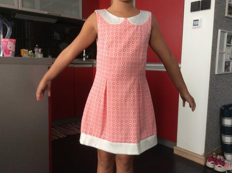 Dievčenské slávnostné šaty top stav, 128