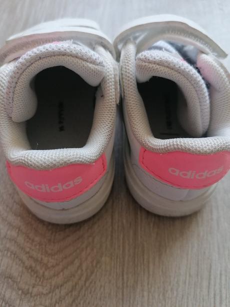 Biele tenisky, adidas,20