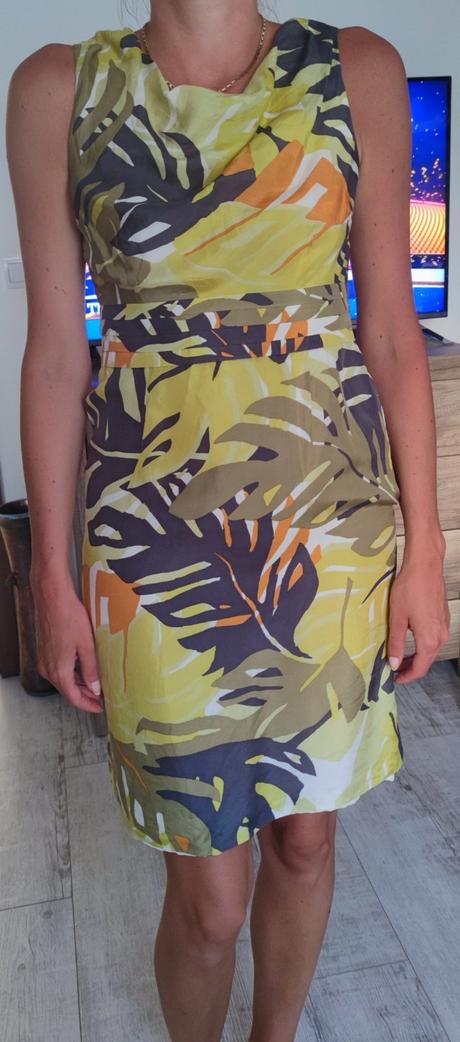 Predám dámske šaty, m